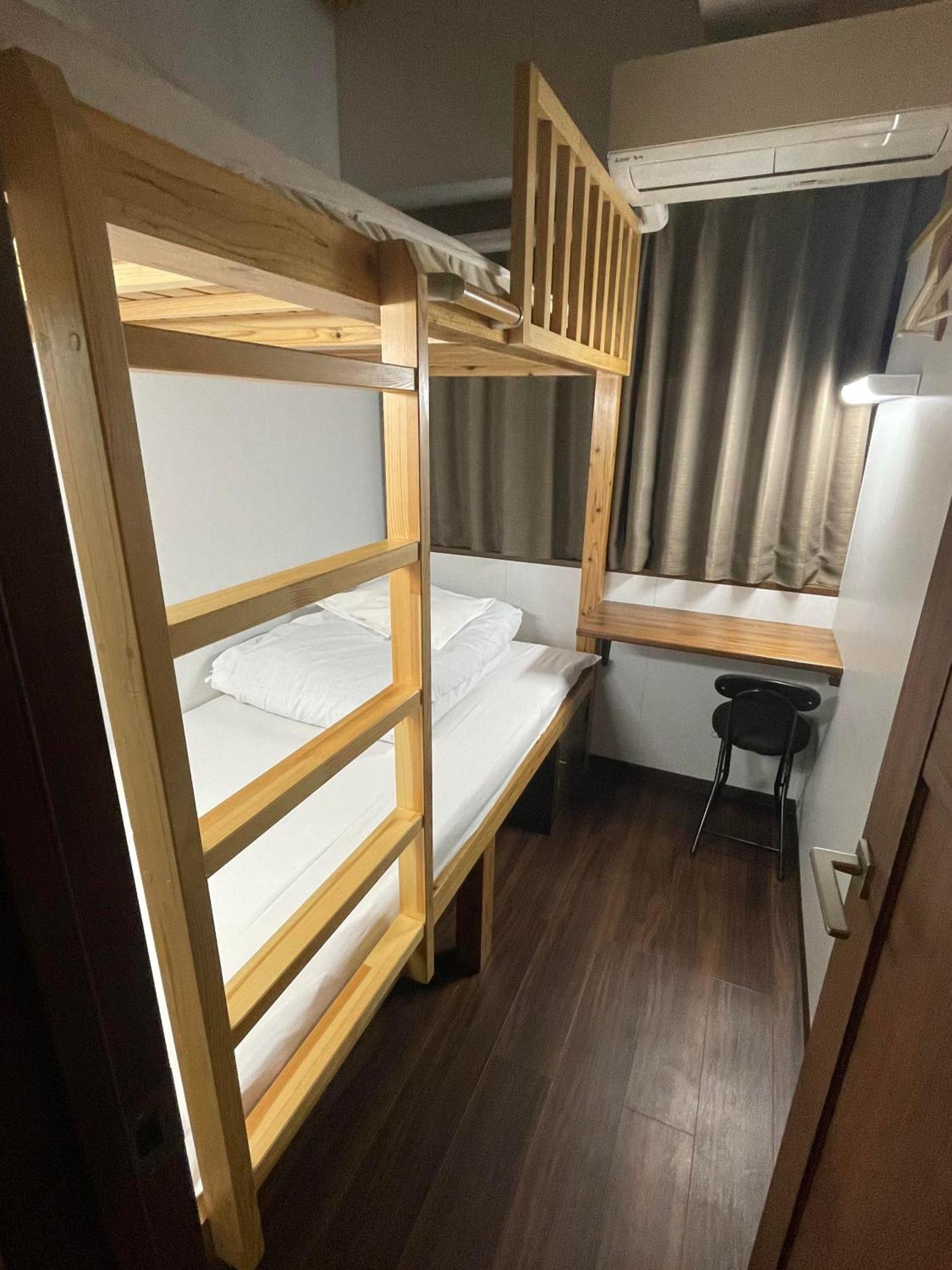 Jam Hostel Hakata Station Front Фукуока Экстерьер фото